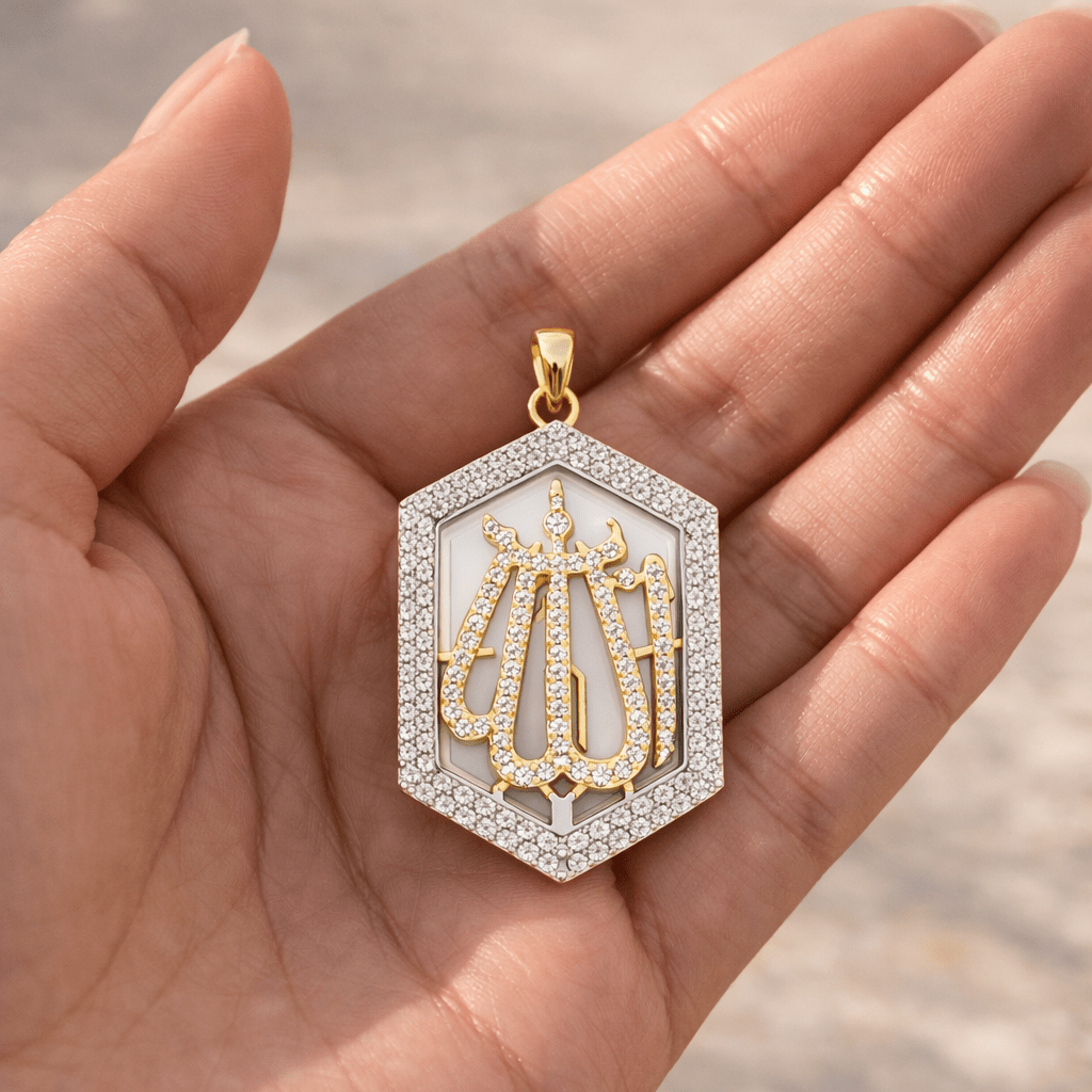 Allah Pendant Necklace - Zircon Arabic Calligraphy Teardrop Pendant - Riwaaj