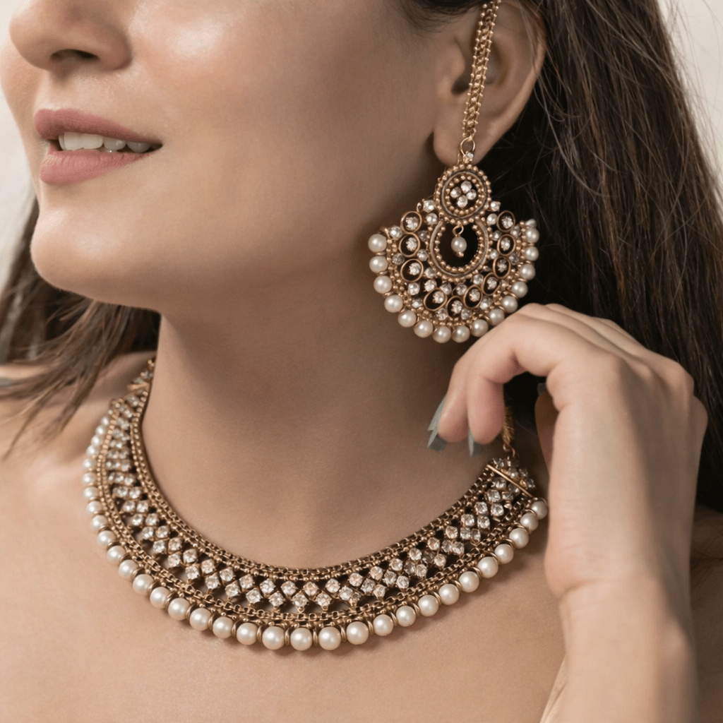 Pearl Elegance Kundan Necklace Set - Riwaaj