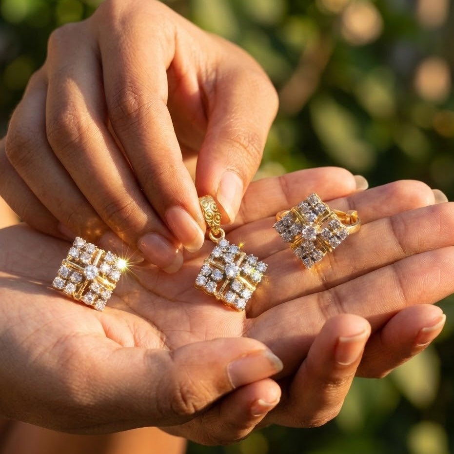 Pyramid Gold Plated Locket Set - Riwaaj