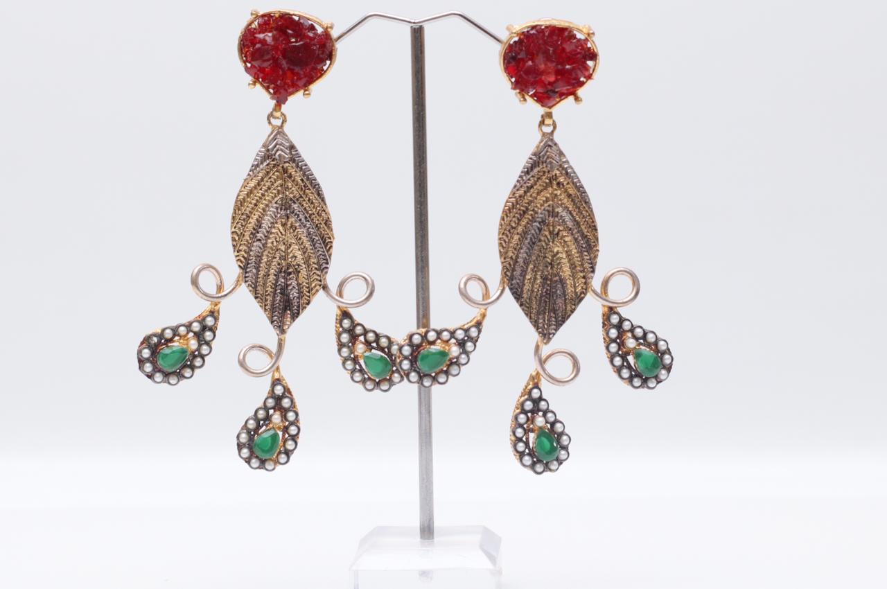 Noor e Leaf Earrings - Riwaaj