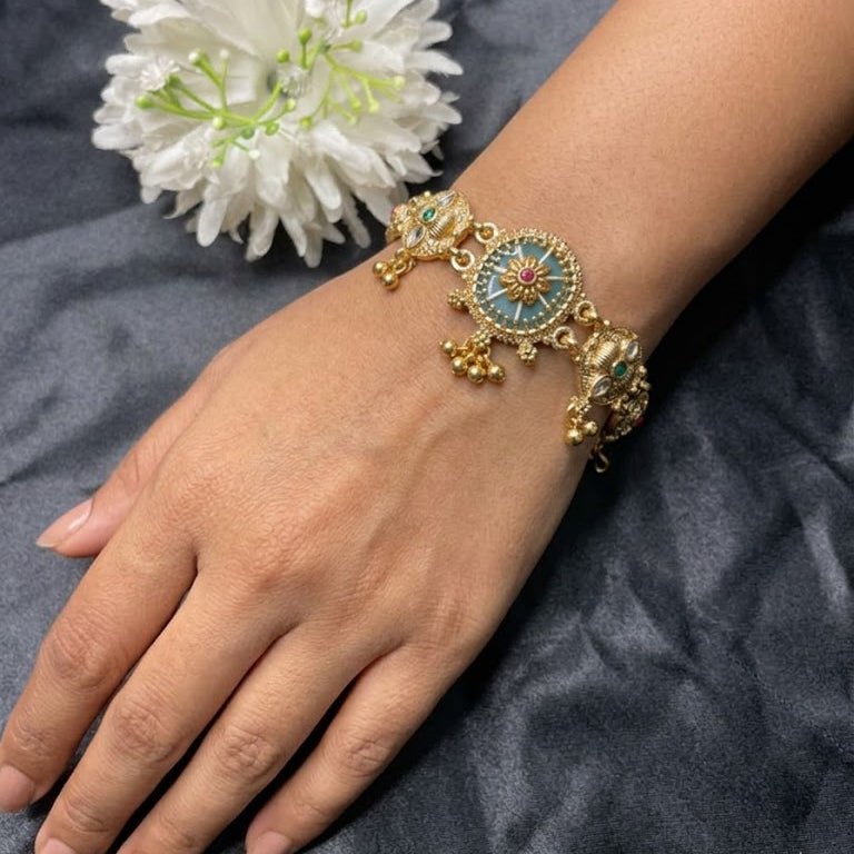 Zara Gold Chain Bracelet – 22K Handmade Adjustable Indian Bracelet - Riwaaj