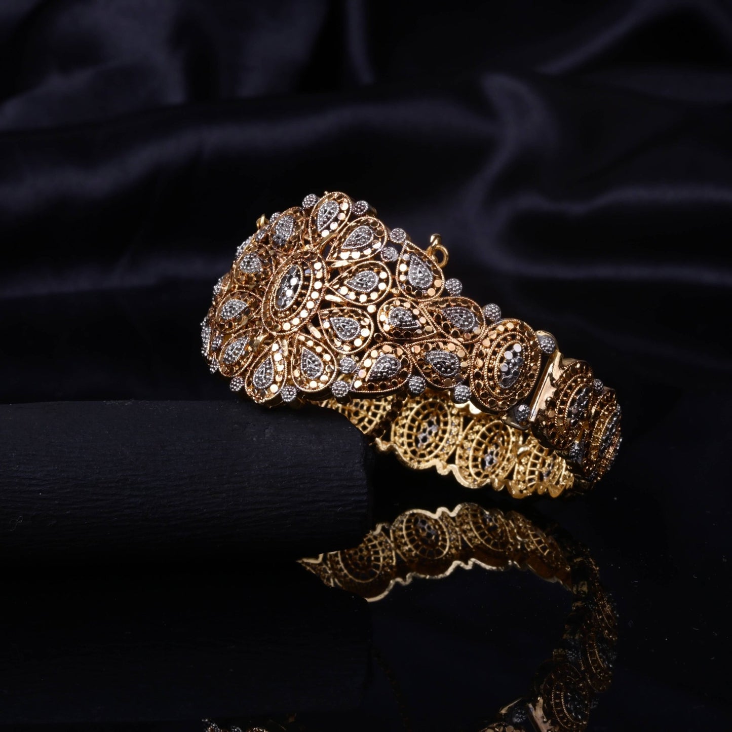 Radiant Petal Charm Bangle - Riwaaj