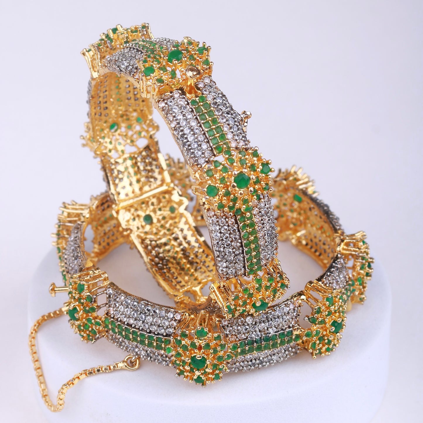 Premium Quality Glittery AD Presye Bangles - Riwaaj