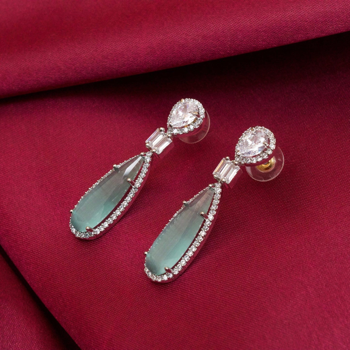 Oval Diamond - Riwaaj
