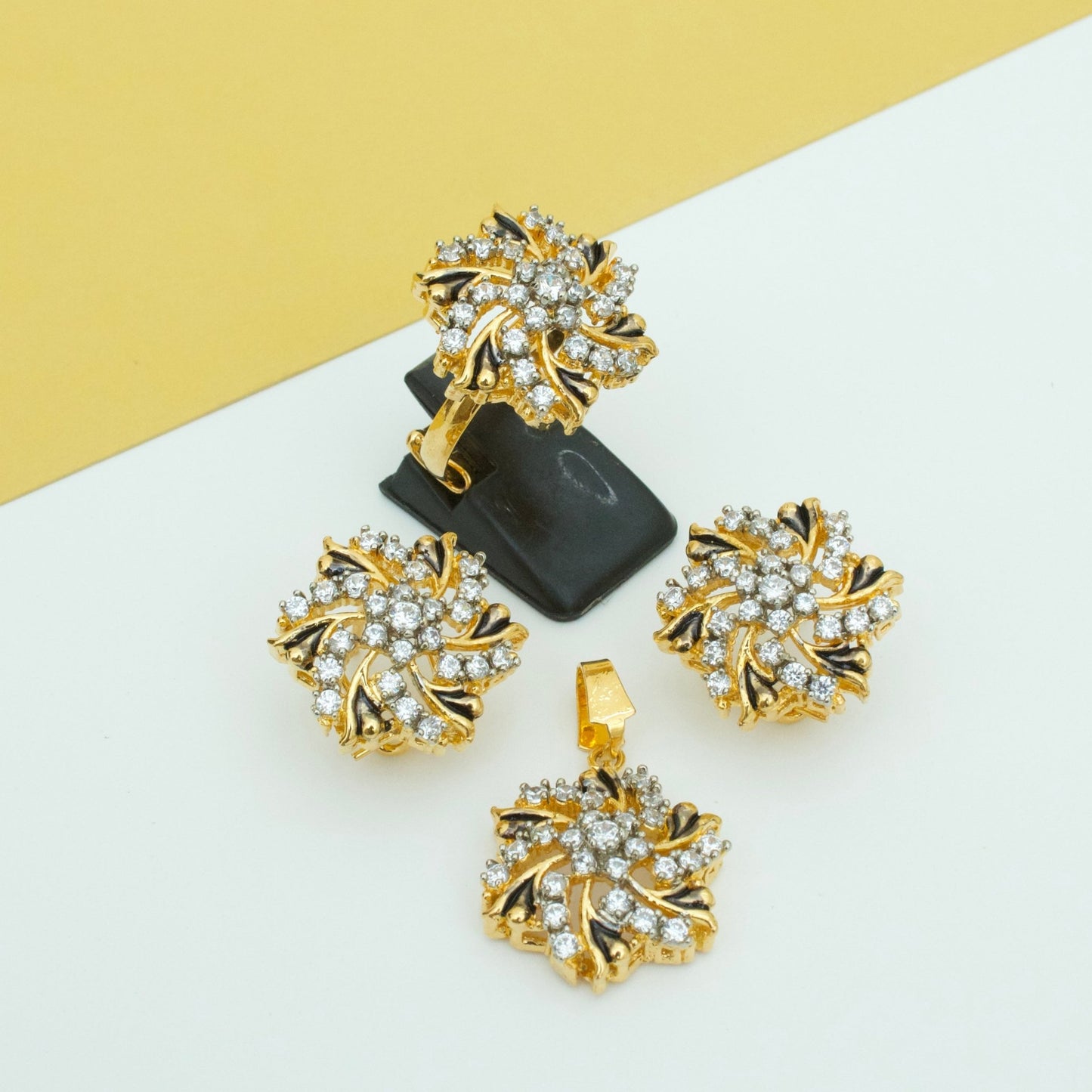 Radiant Zirconia Locket Set - Riwaaj
