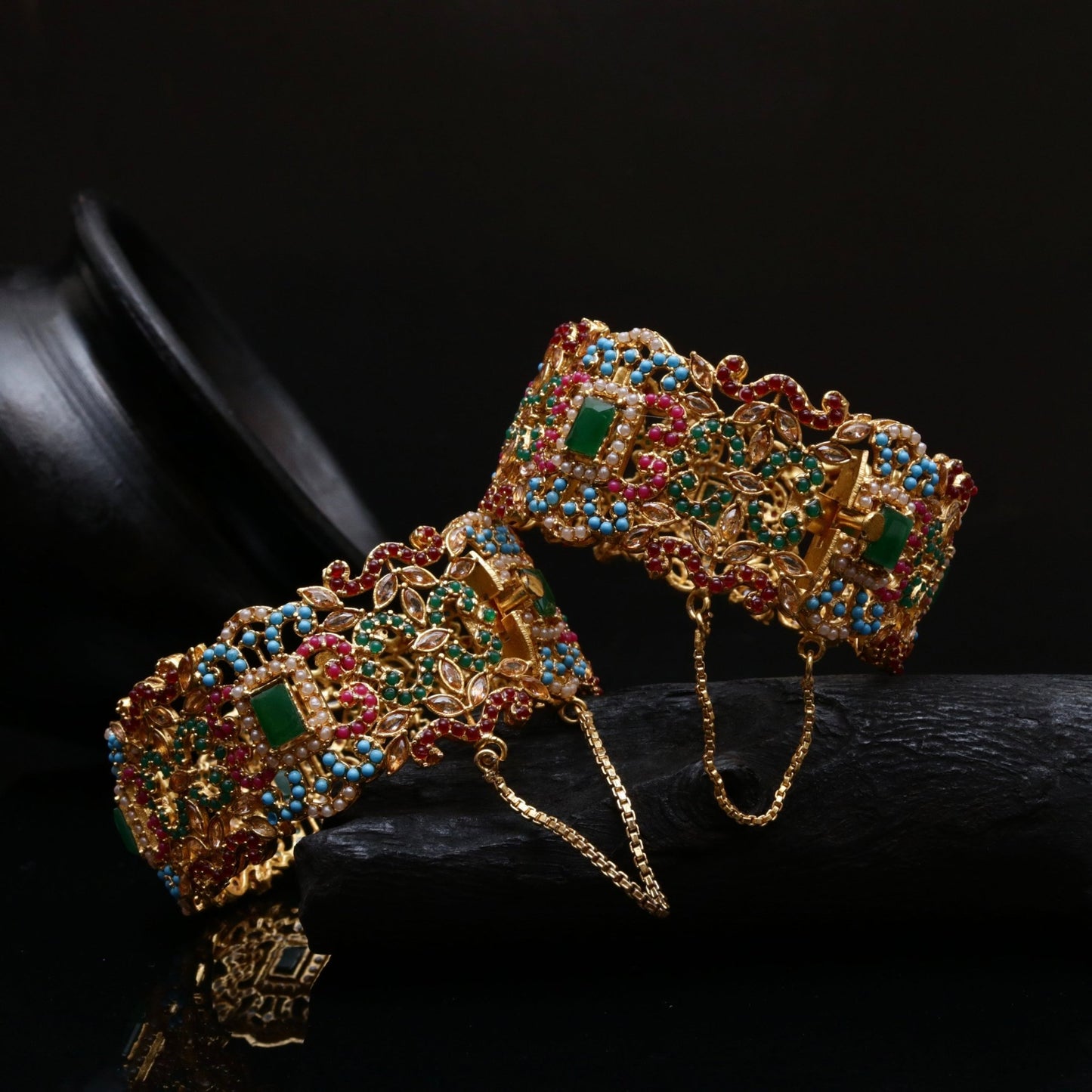 Navratan Delux Bangle - Riwaaj
