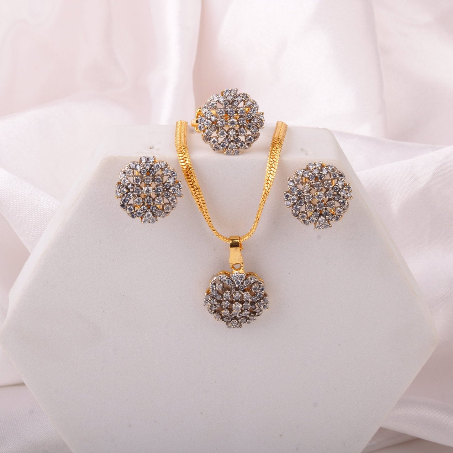 Crystal Bloom Set - Riwaaj