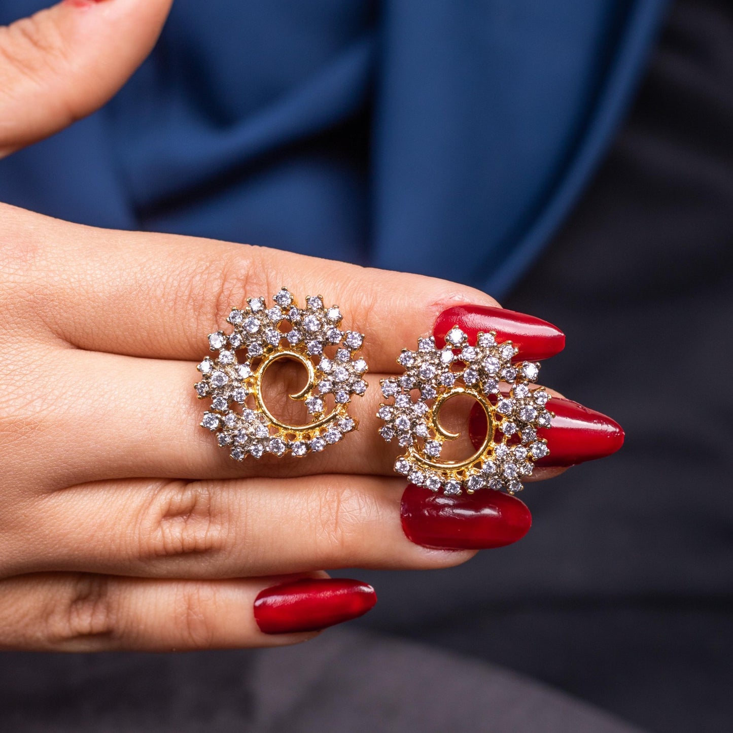 Vibrant Swirl Studs - Riwaaj