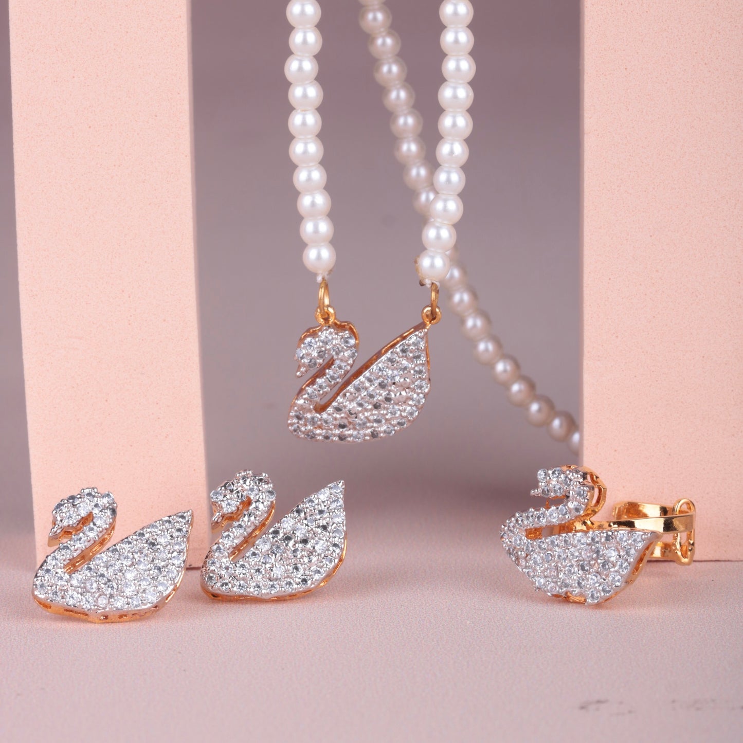 Serenity in Silver - Riwaaj