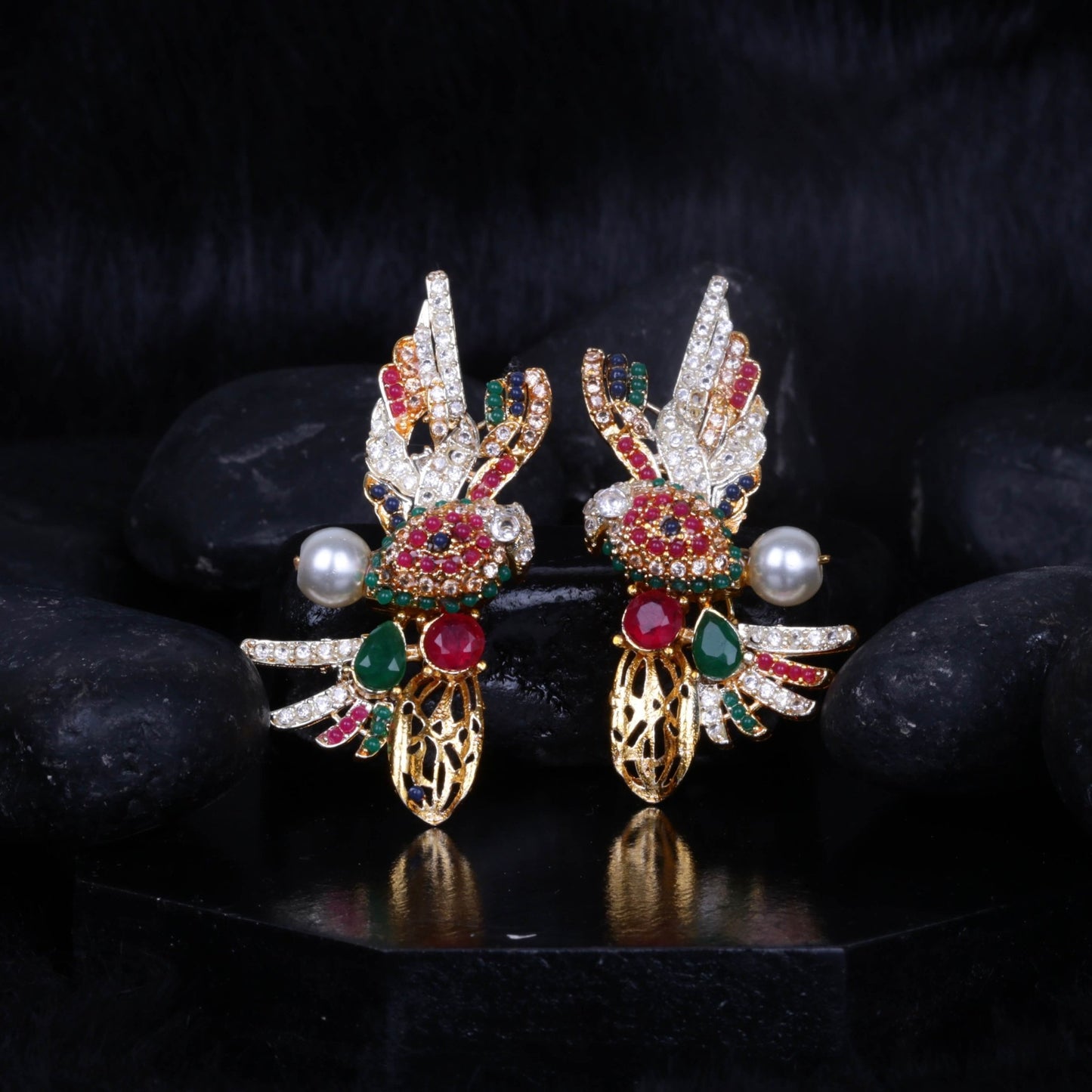Elegant Parrot Earring - Riwaaj