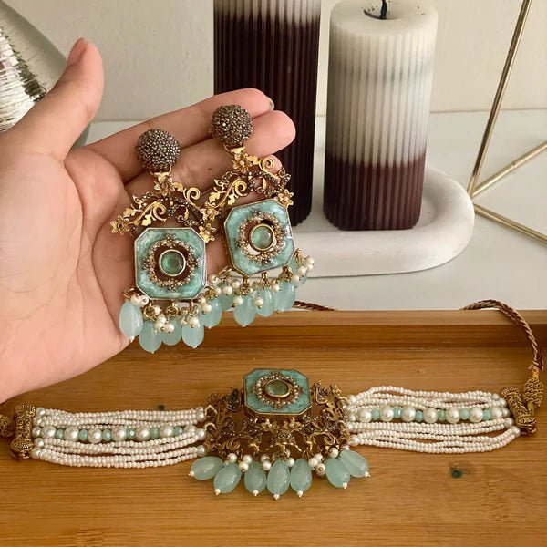 Naureen Half Choker Set - Riwaaj