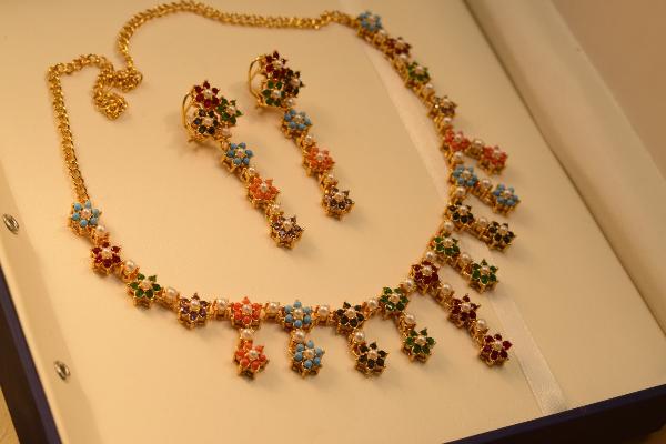 BLESSED BLOOM NECKLACE SET - Riwaaj
