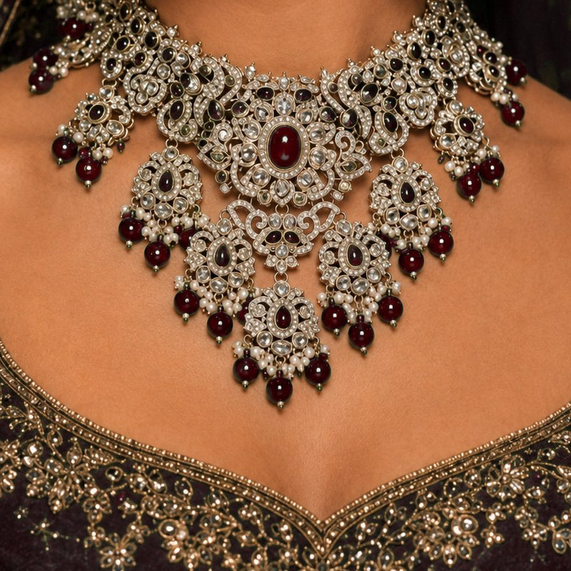Noor-e-Mahal ruby red kundan necklace detail