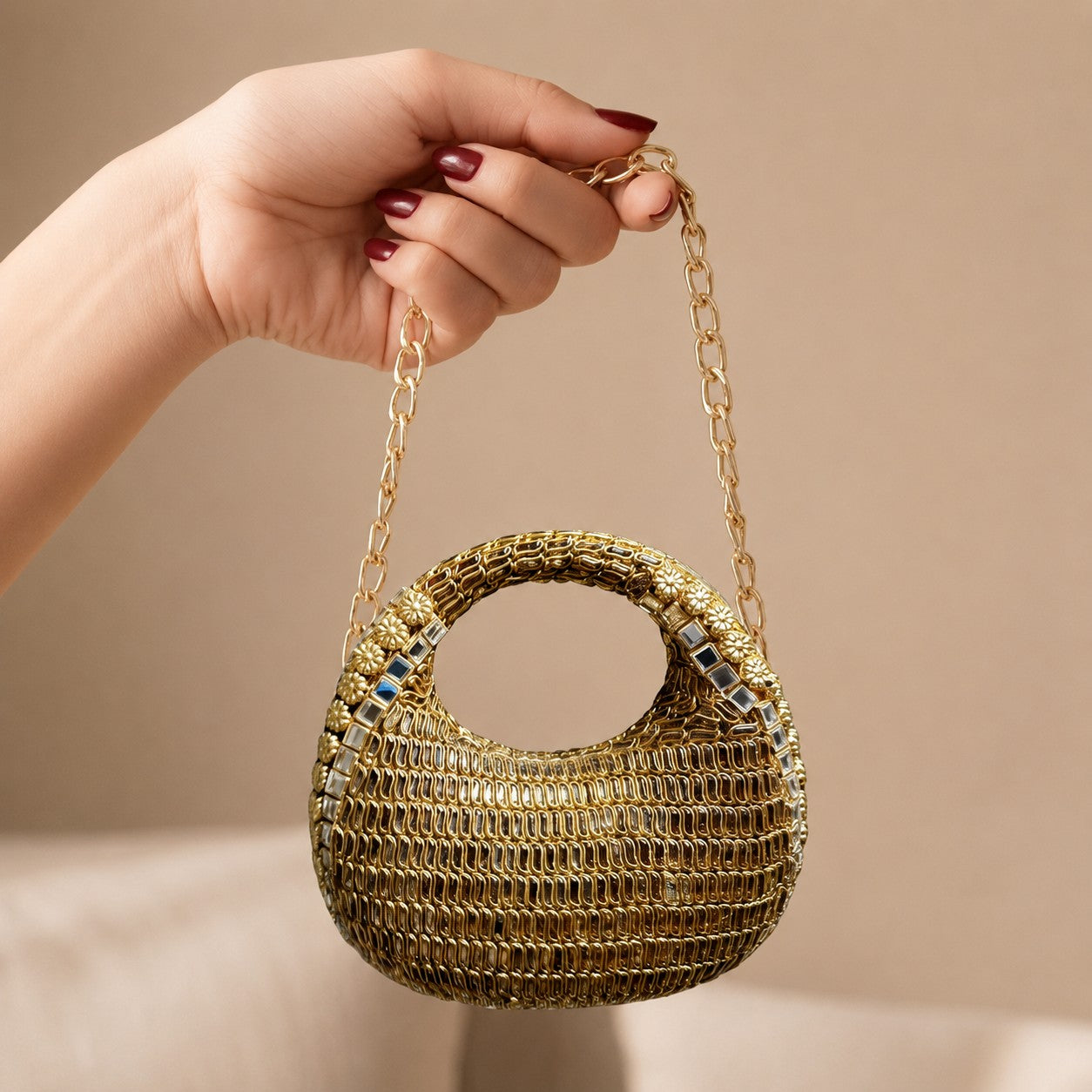 The Prism Minaüdière – Bridal Evening Bag with Chain
