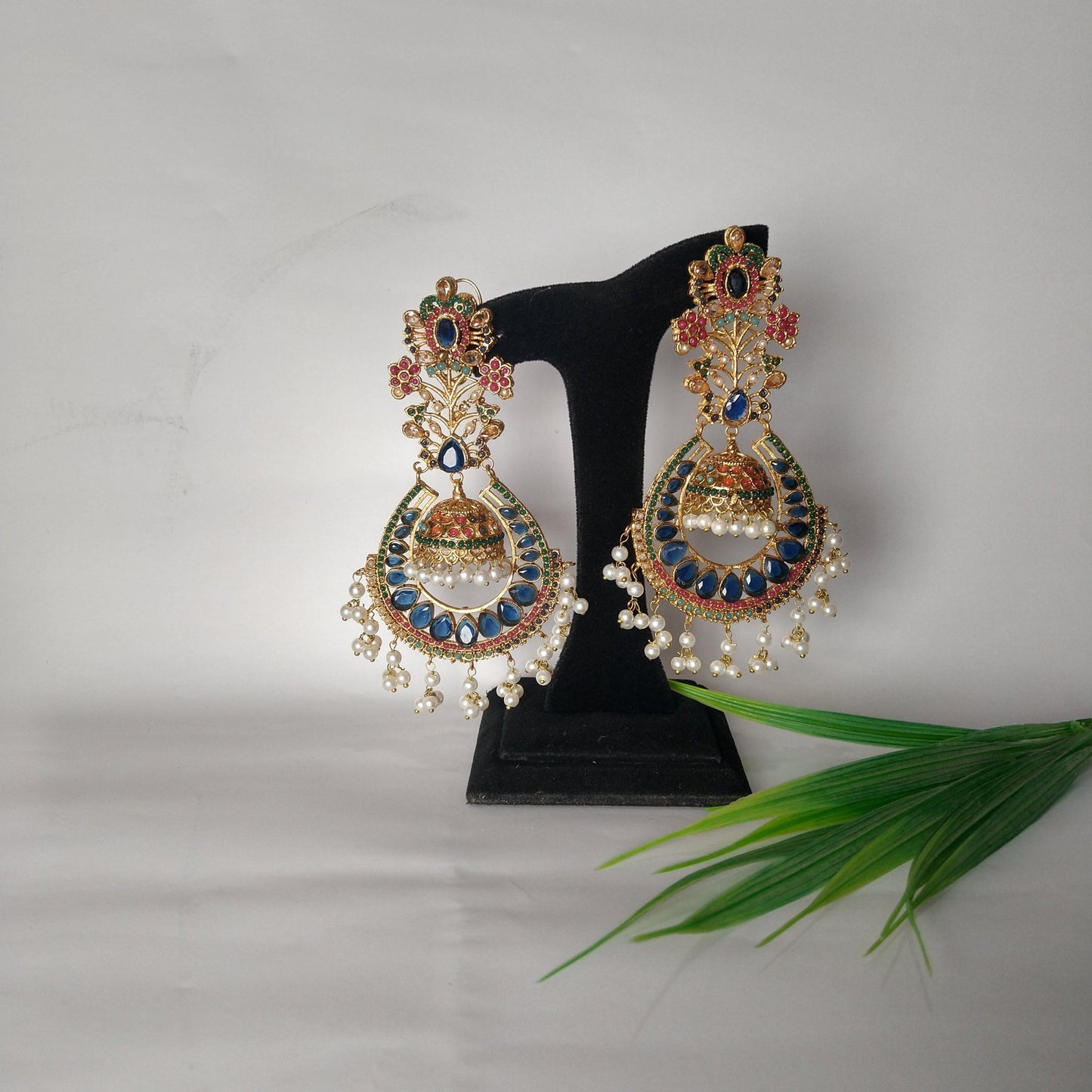 Elegant Exquisite Jhumka Earrings - Riwaaj