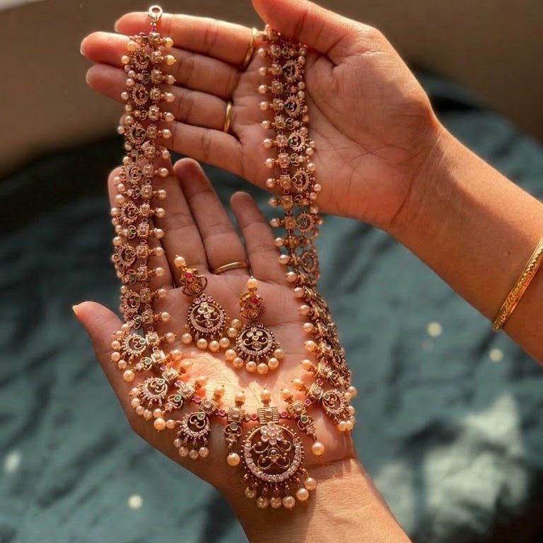 Haram Necklace & Earrings Set | Kundan Long Necklace - Riwaaj