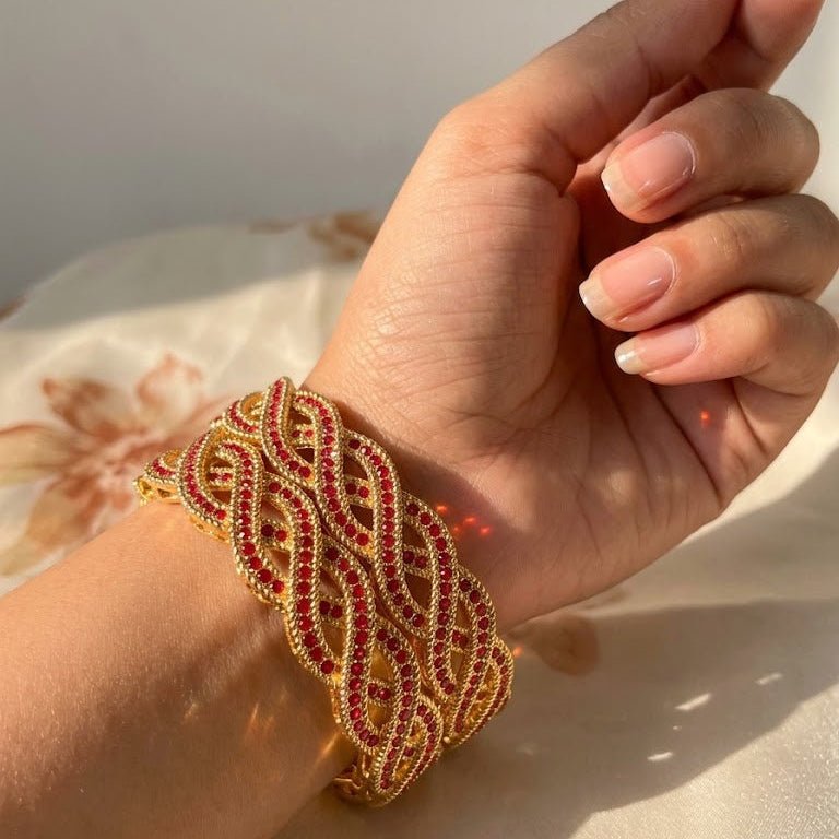 Divine Radiance Openable Bangle - Riwaaj