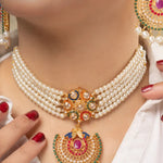 Load image into Gallery viewer, Pearl Majesty Choker Set
