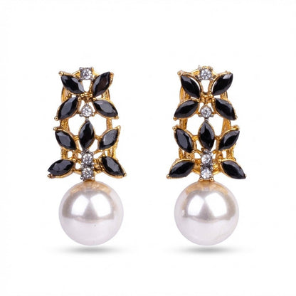 Pearl Flare Studs - Riwaaj