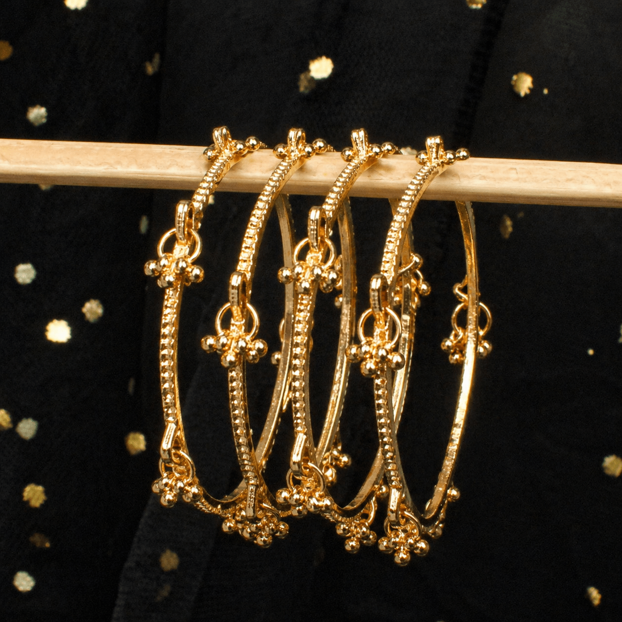 Kashmiri Ghungroo Charm Bangle Set – 22K Gold Plated | Set of 4| - Riwaaj