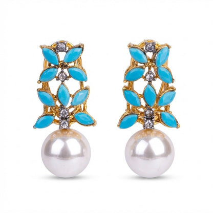 Pearl Flare Studs - Riwaaj