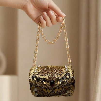 Lustre Royale Kundan Clutch – Bridal Evening Bag with Chain - Riwaaj