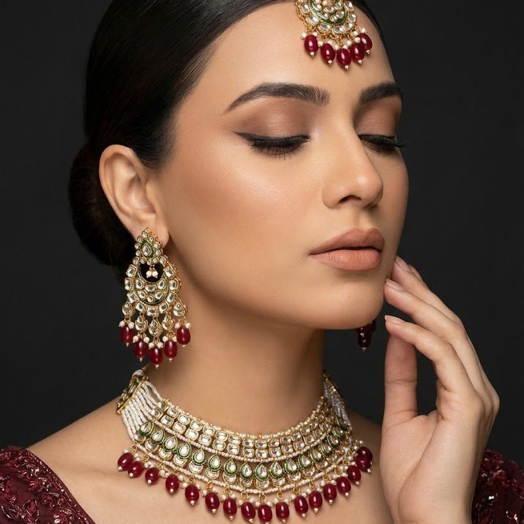 Heritage Kundan Jewelry Set - 4 Piece Gold Plated - Riwaaj