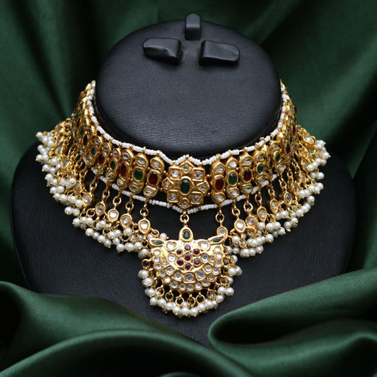 Graceful Heritage Kundan Set