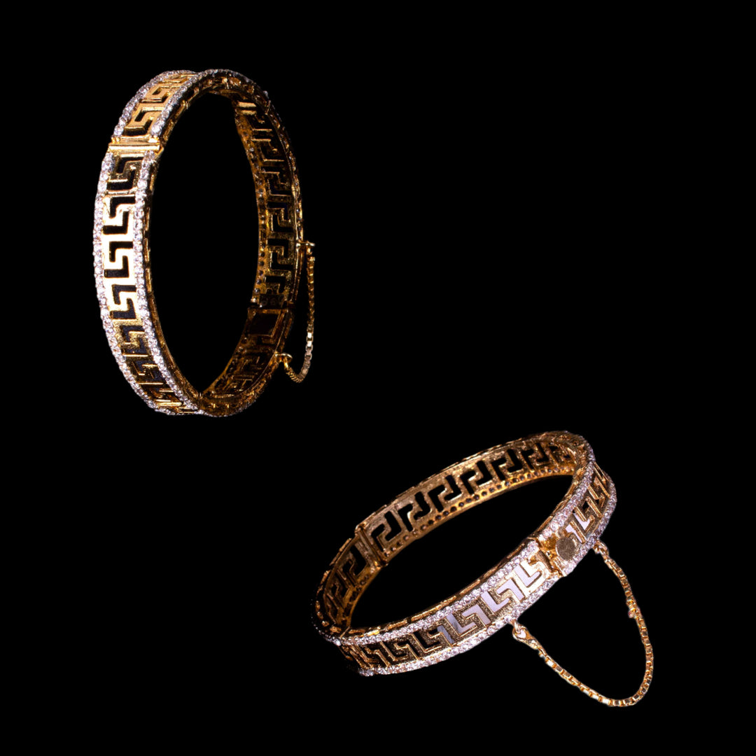 VICTORIAN BANGLE