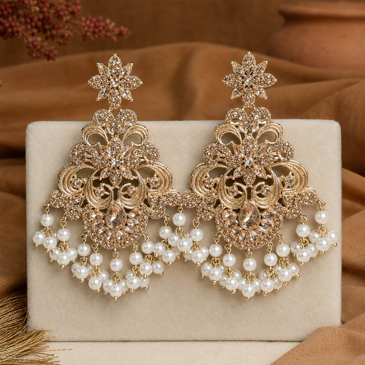 Noor-e-Sahar Champagne bridal jewellery 06