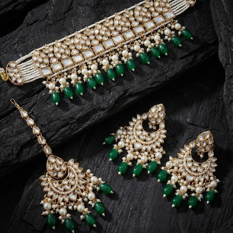 Mehtab Mirror - Work Kundan Jewelry Set - 4 Piece Gold Plated - Riwaaj