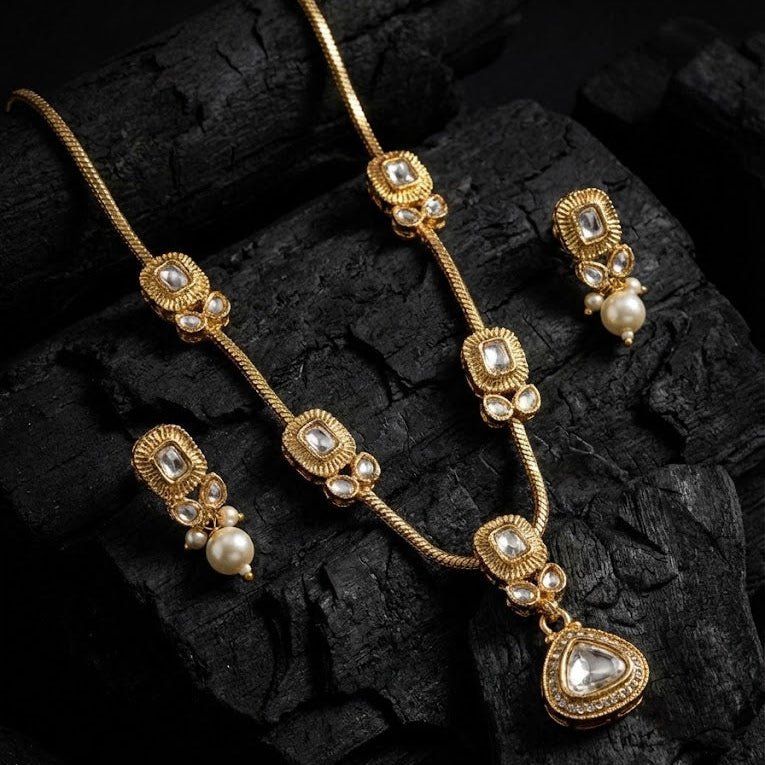 Modern Teardrop Pendant Necklace Set - Contemporary Gold Plated Jewelry - Riwaaj