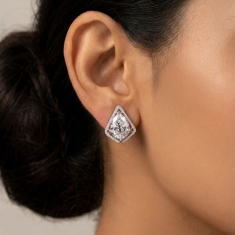 Silver Plated Leaf Teardrop Jewelry Set - Pendant & Earrings
