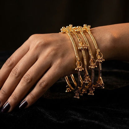 Kashmiri Ghungroo Charm Bangle Set – 22K Gold Plated | Set of 4| - Riwaaj