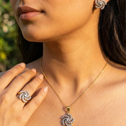 Royal Zirconia Locket Set - Riwaaj
