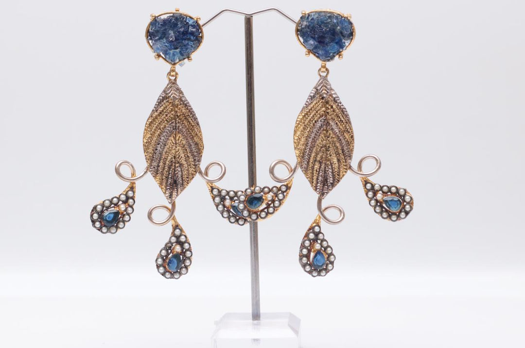 Noor e Leaf Earrings