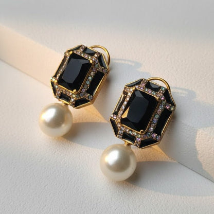 Sadaf Glow Studs - Riwaaj