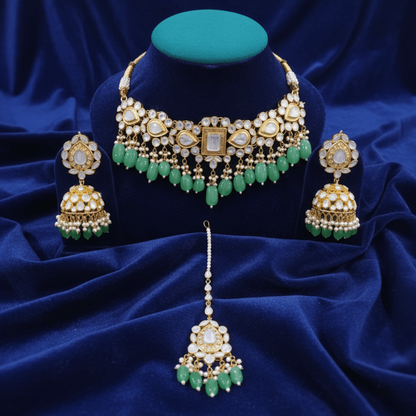 Zarina Green Glow Set