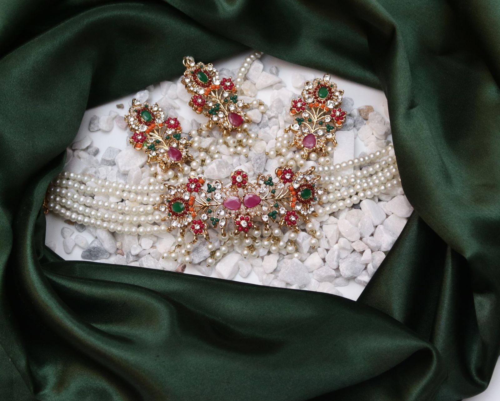 Handmade Navrattan Stones Set with Teeka - Riwaaj