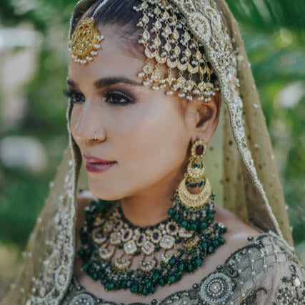 Noor-e-Nazneen Bridal Set