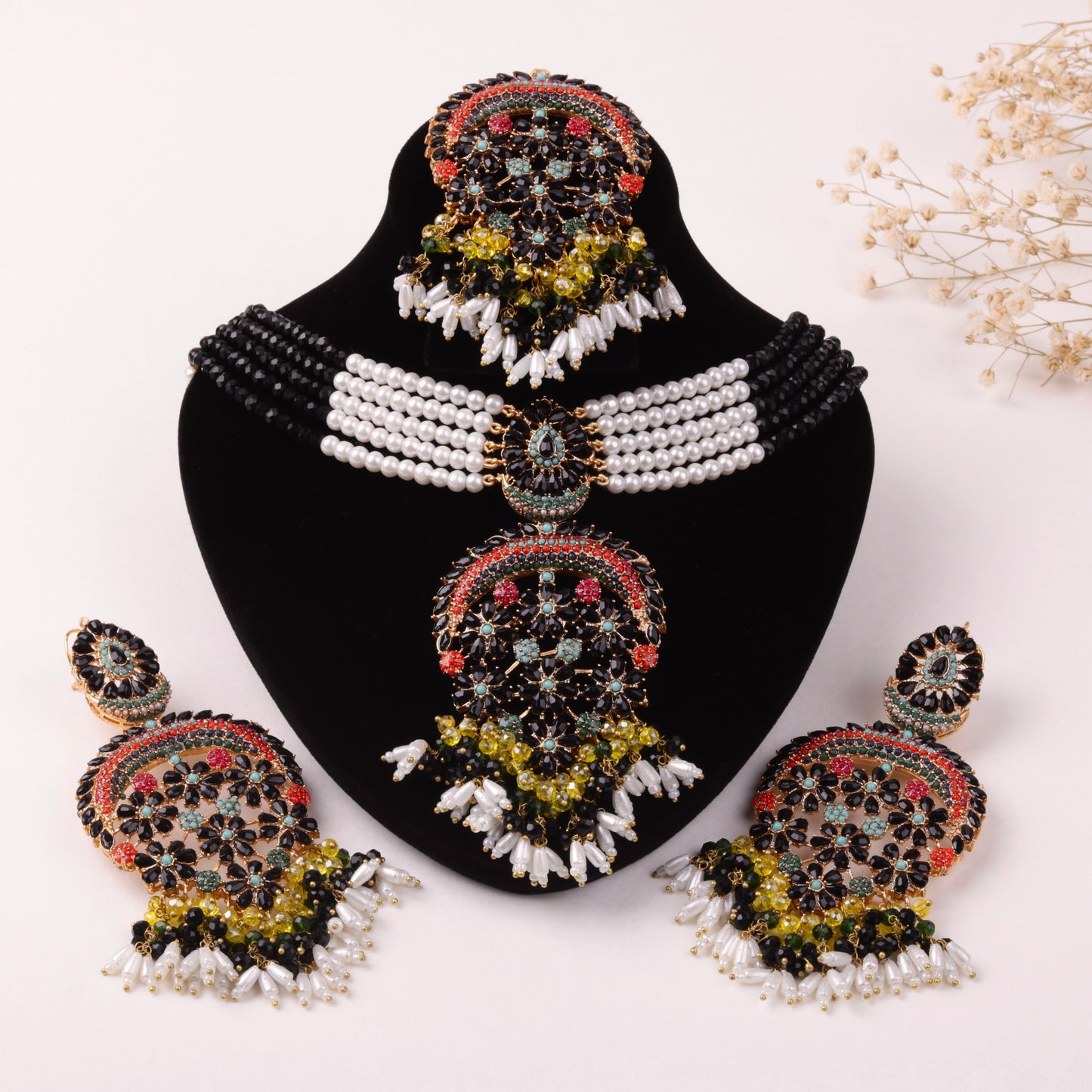 Luxurious Regal Harmony Set