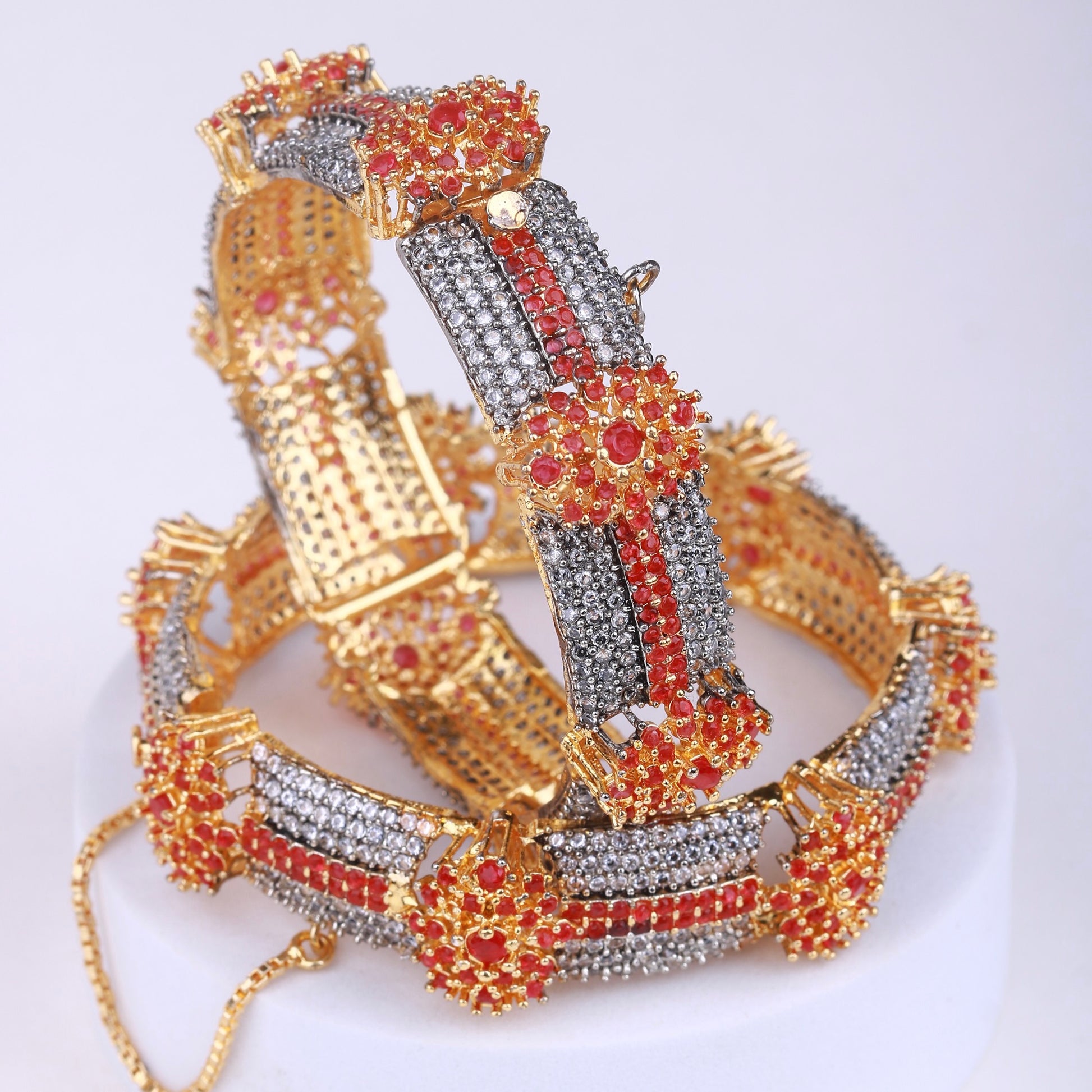 Premium Quality Glittery AD Presye Bangles - Riwaaj