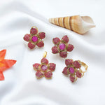 Load image into Gallery viewer, Pearl Navratan Locket Set
