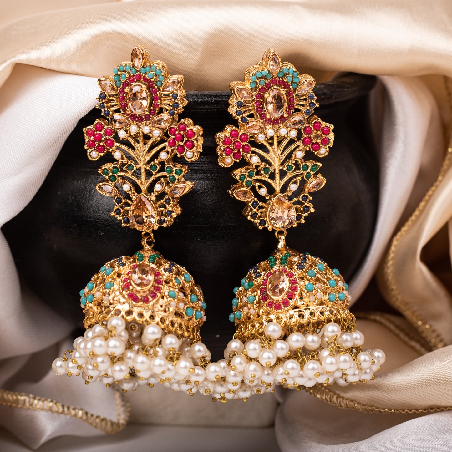 Splendid Navratan Jhumka