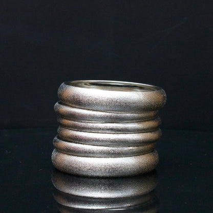 Cleopatra Silver Glass Bangle - Riwaaj