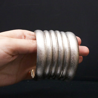 Cleopatra Silver Glass Bangle - Riwaaj