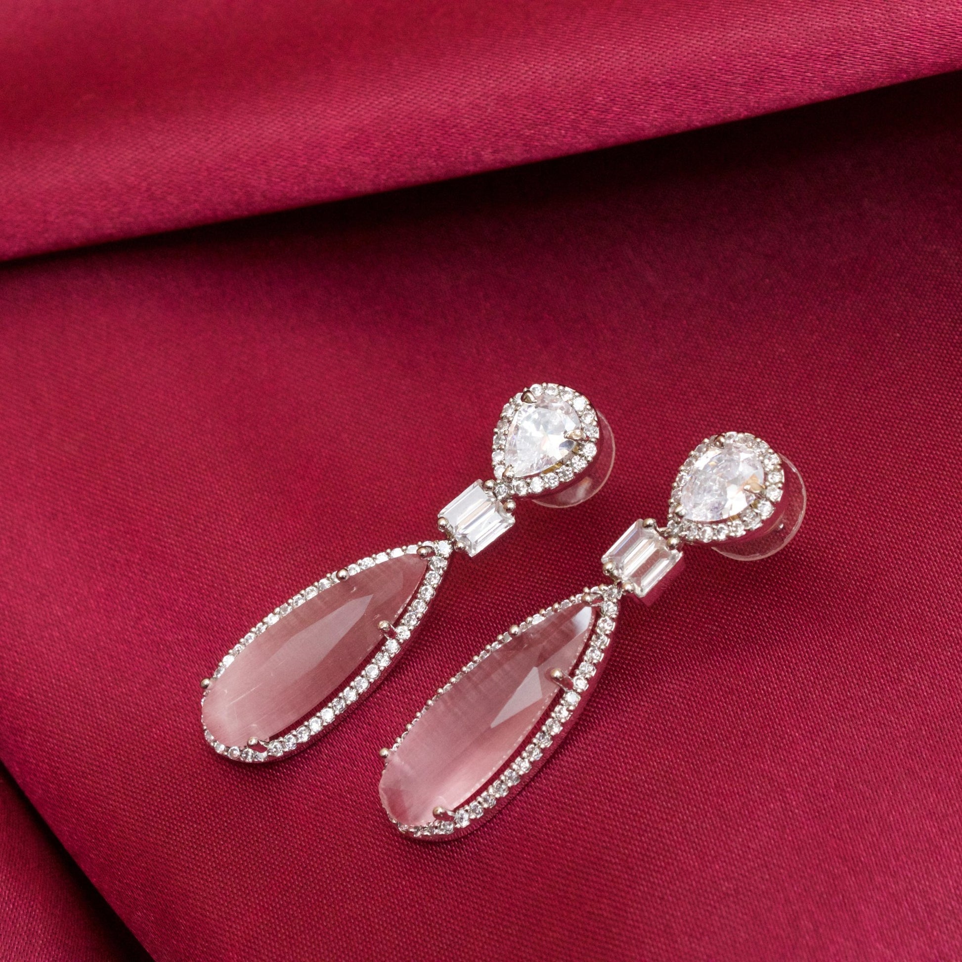 Oval Diamond - Riwaaj