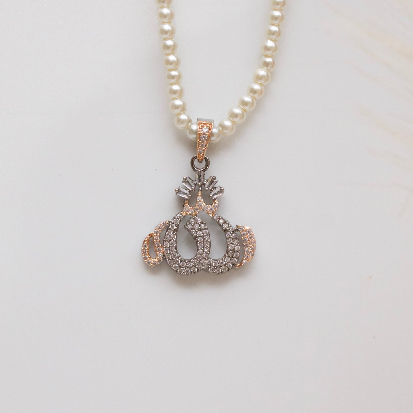 Calligraphy Pendant - 08