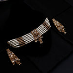 Load image into Gallery viewer, Mahira Pearl Choker Set
