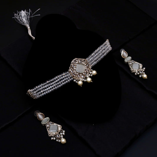 Zeenat Classic Choker Set
